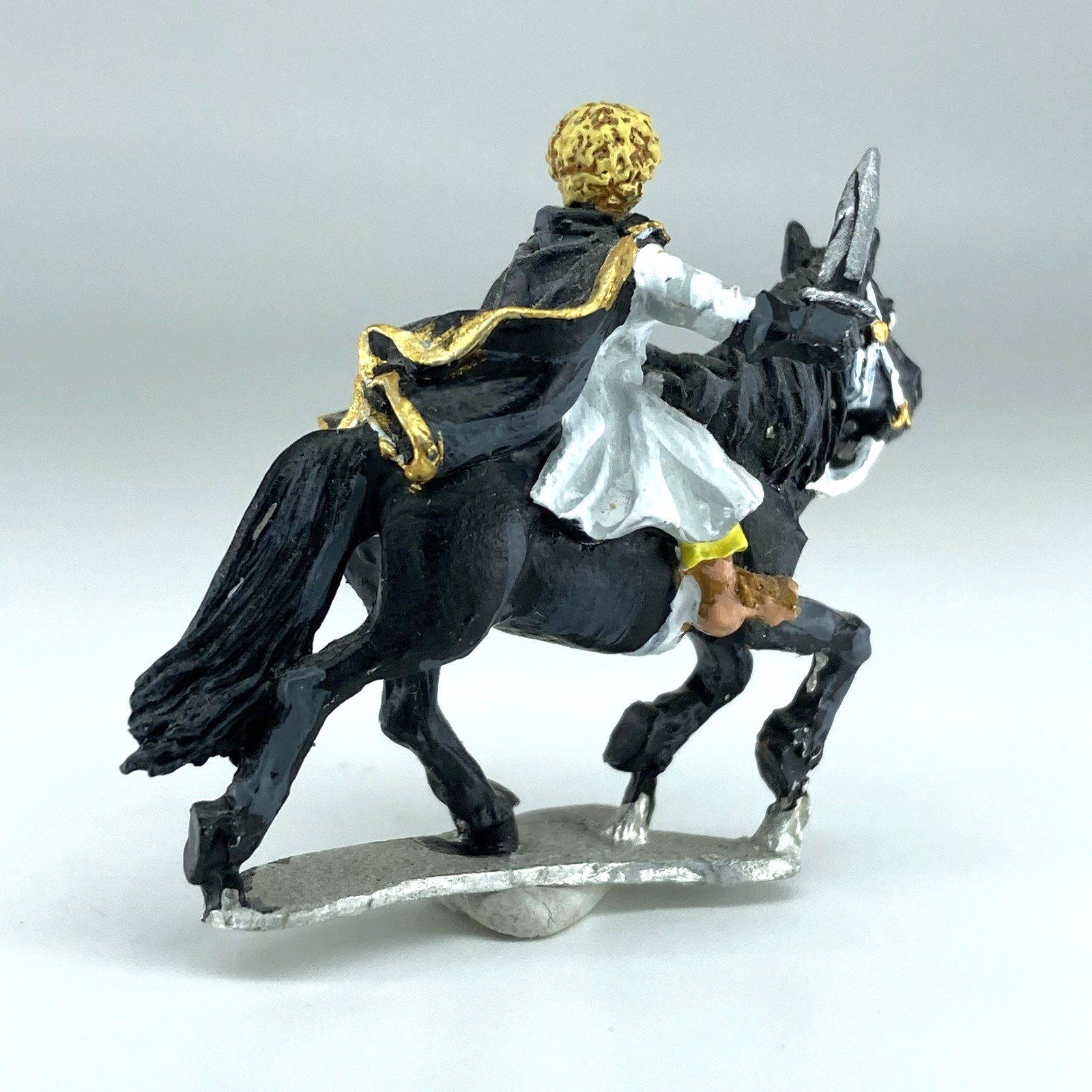 06b97db7-1c67-4ea3-be5d-b7fb3d4aaf3a