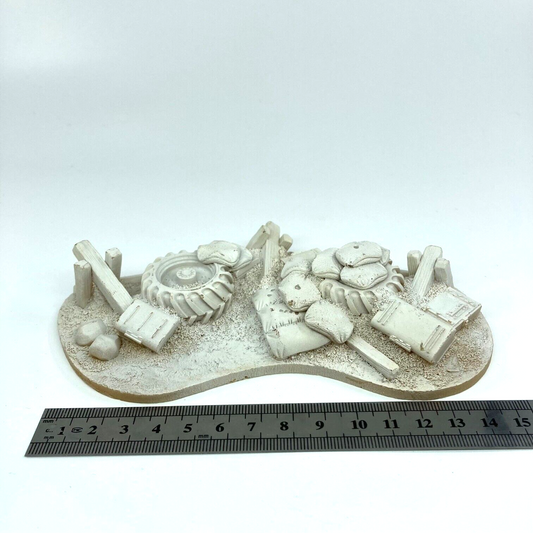 Barricade / Wall Terrain Scenery - Unpainted (2)
