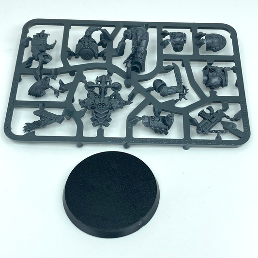 Greigor Fell Handed - Space Wolves - New On Sprue - Warhammer 40K GW C6581