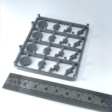 Classic Orcs & Goblins Shield Sprue - Warhammer Fantasy Games Workshop C4744