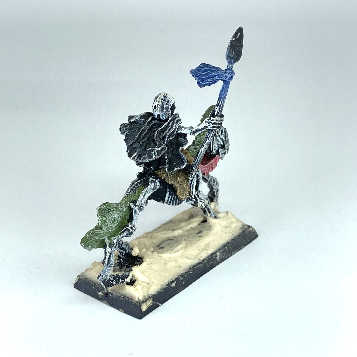 0de573f0-cf1f-4a10-ac1b-6682bc9b0835