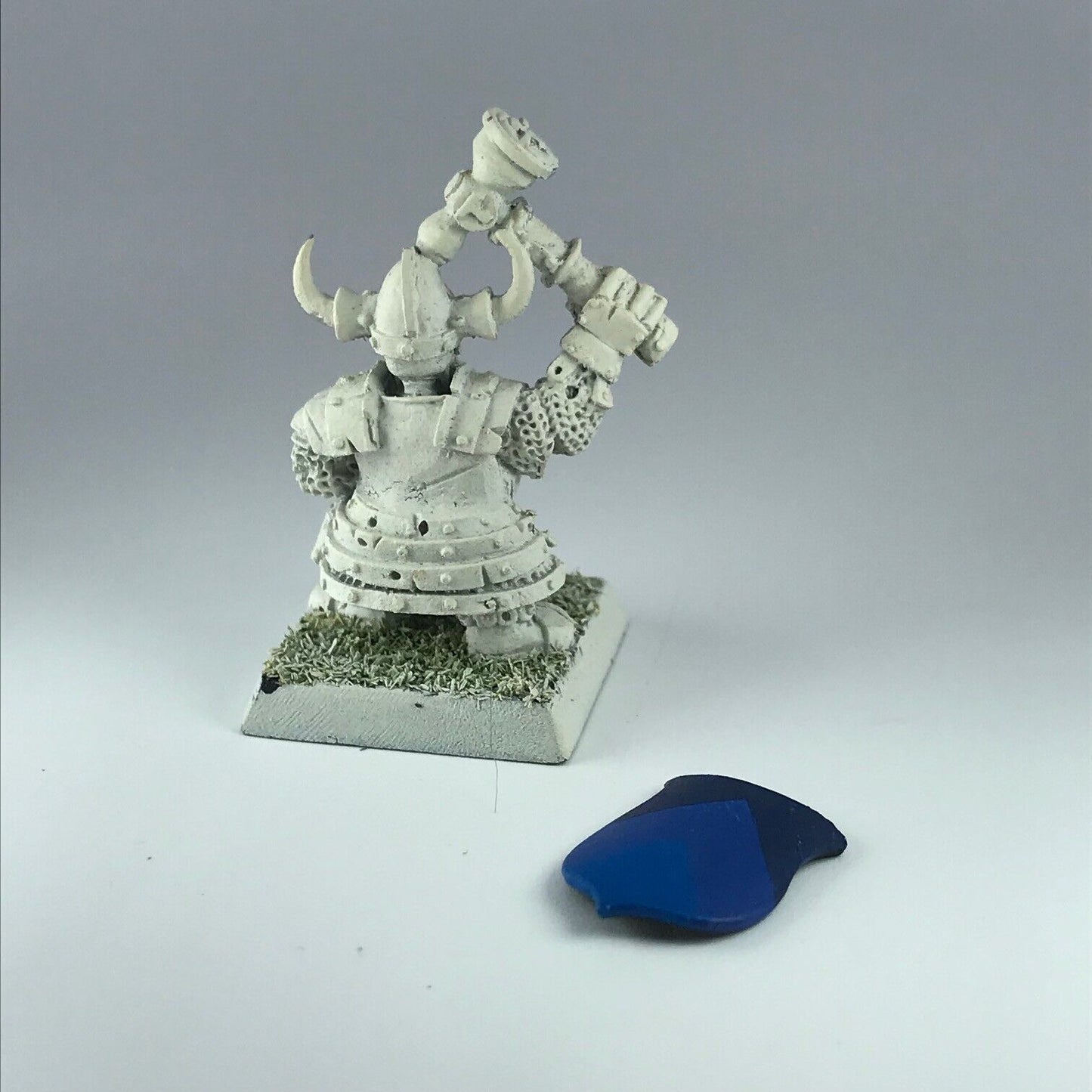 0e8b53ca-6e46-4ded-bb36-4d2163749420