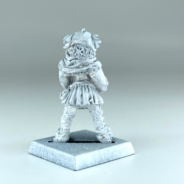 Citadel Villagers & Townsfolk - Games Workshop Classic Metal X15208