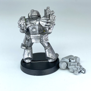 176f7ef6-f1e6-4015-82c6-6e638e1972aa