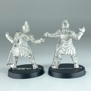 Gondor Weapon Crew - Gondor - Warhammer / Lord of the Rings Metal X8834