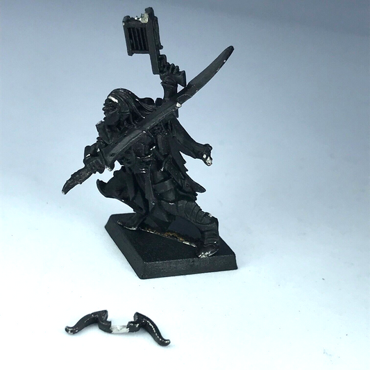 Classic Metal Dogs of War Mengil Manhide Manflayers - Warhammer Fantasy X9615