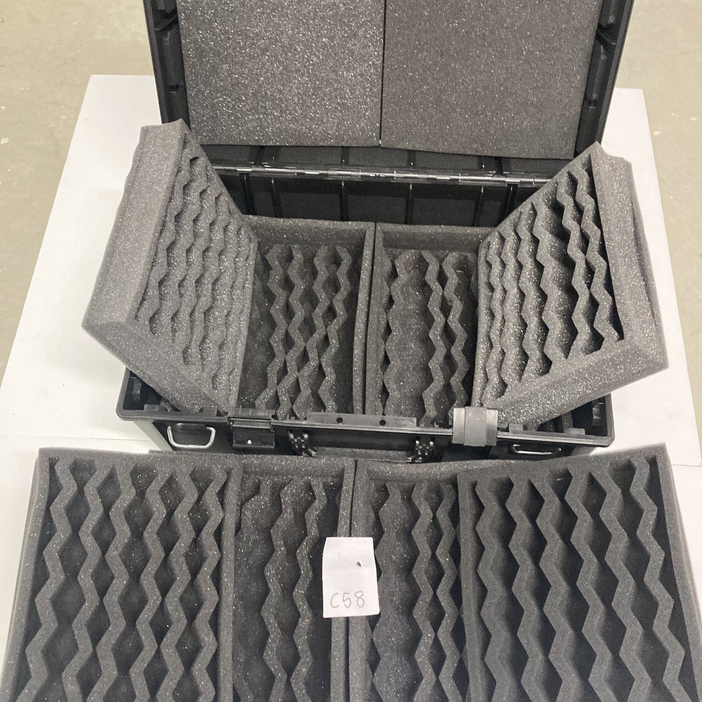 1cb5ea20-84c1-42f1-871c-72ecf551c688