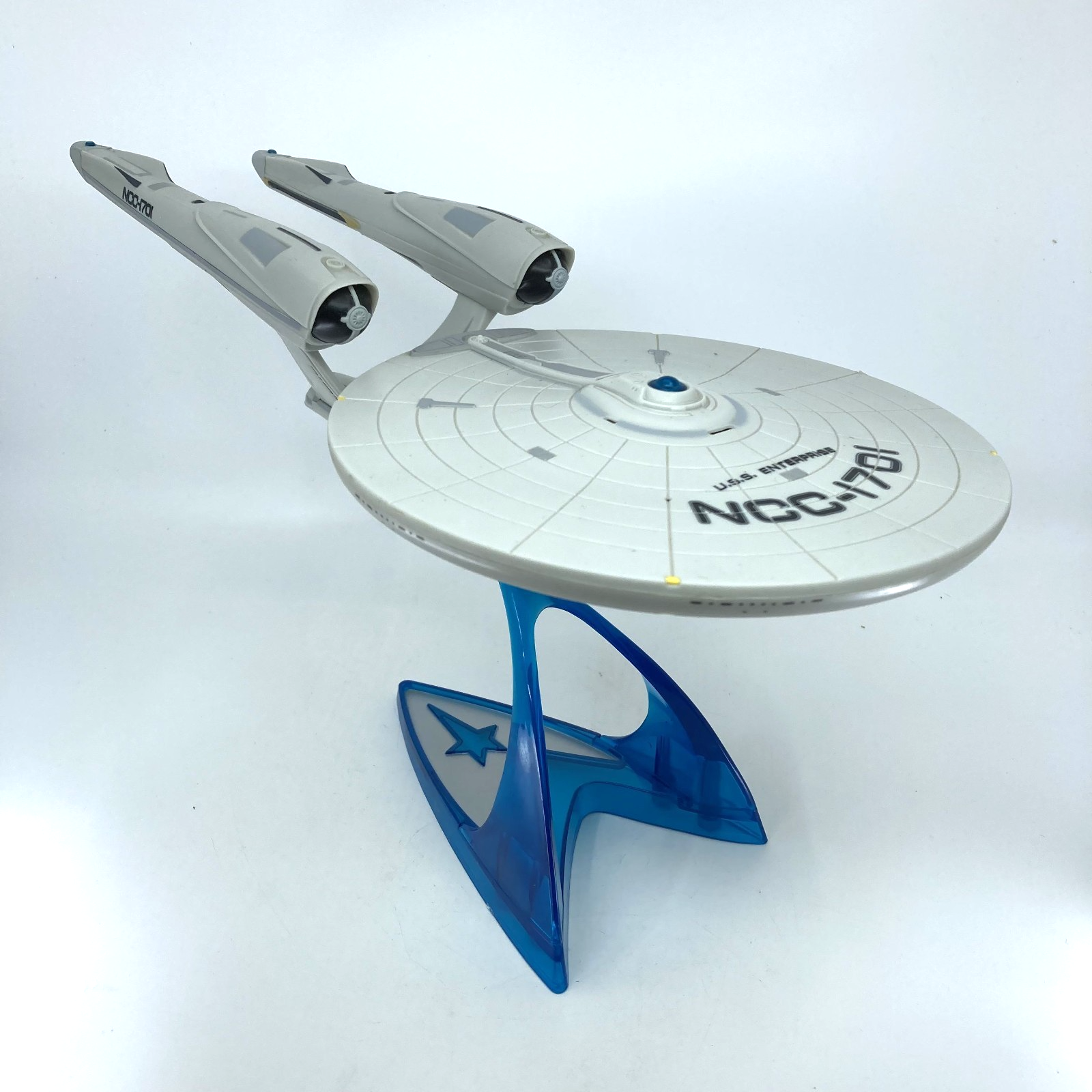 1ce05749-4e07-4fb1-8746-a2a921ff6bdf