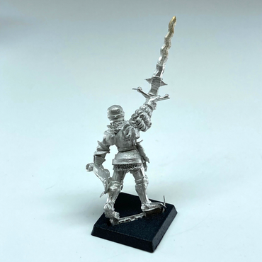 1d763da7-1004-48be-afec-114600bb0eb6