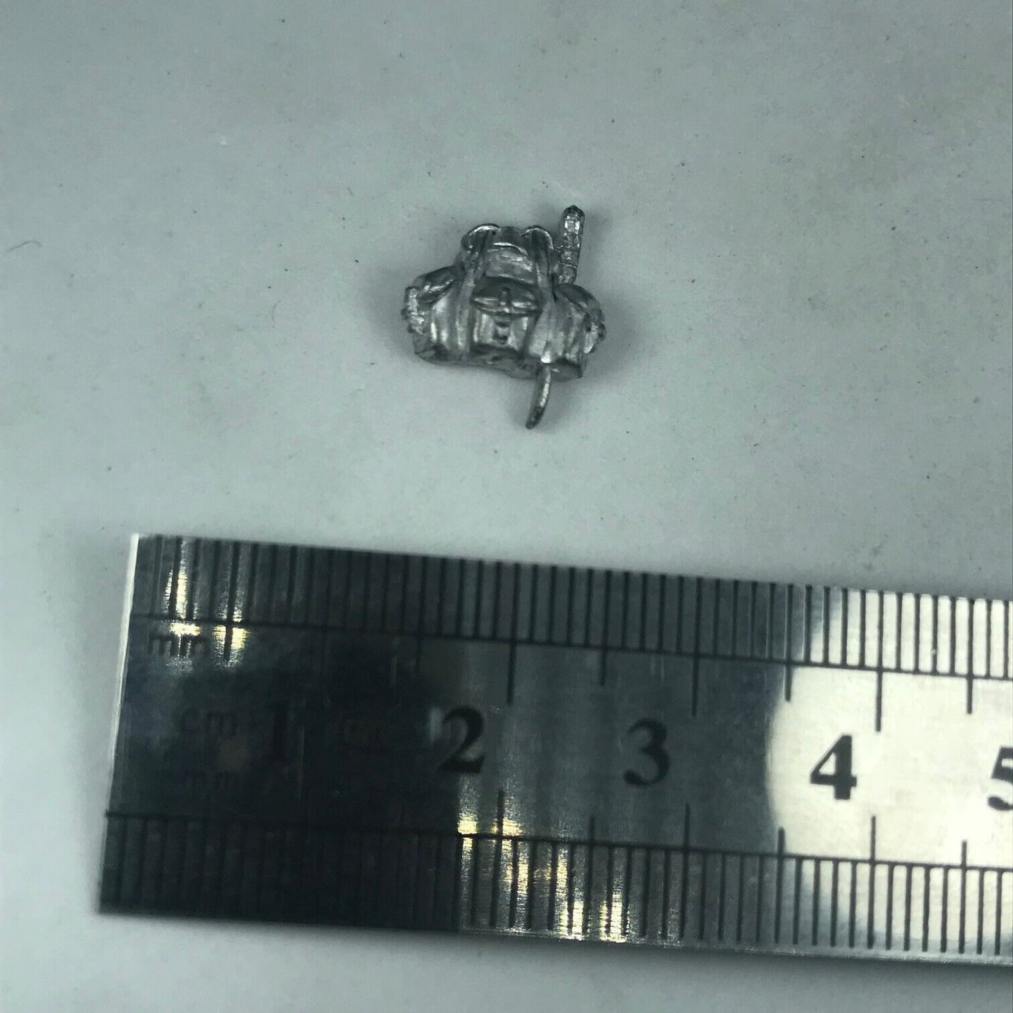 Metal Imperial Guard Back Pack Accessory Part - Warhammer 40K X9382