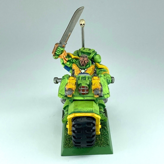 Captain on Bike Space Marines - Painted - Warhammer 40K Games Workshop C389