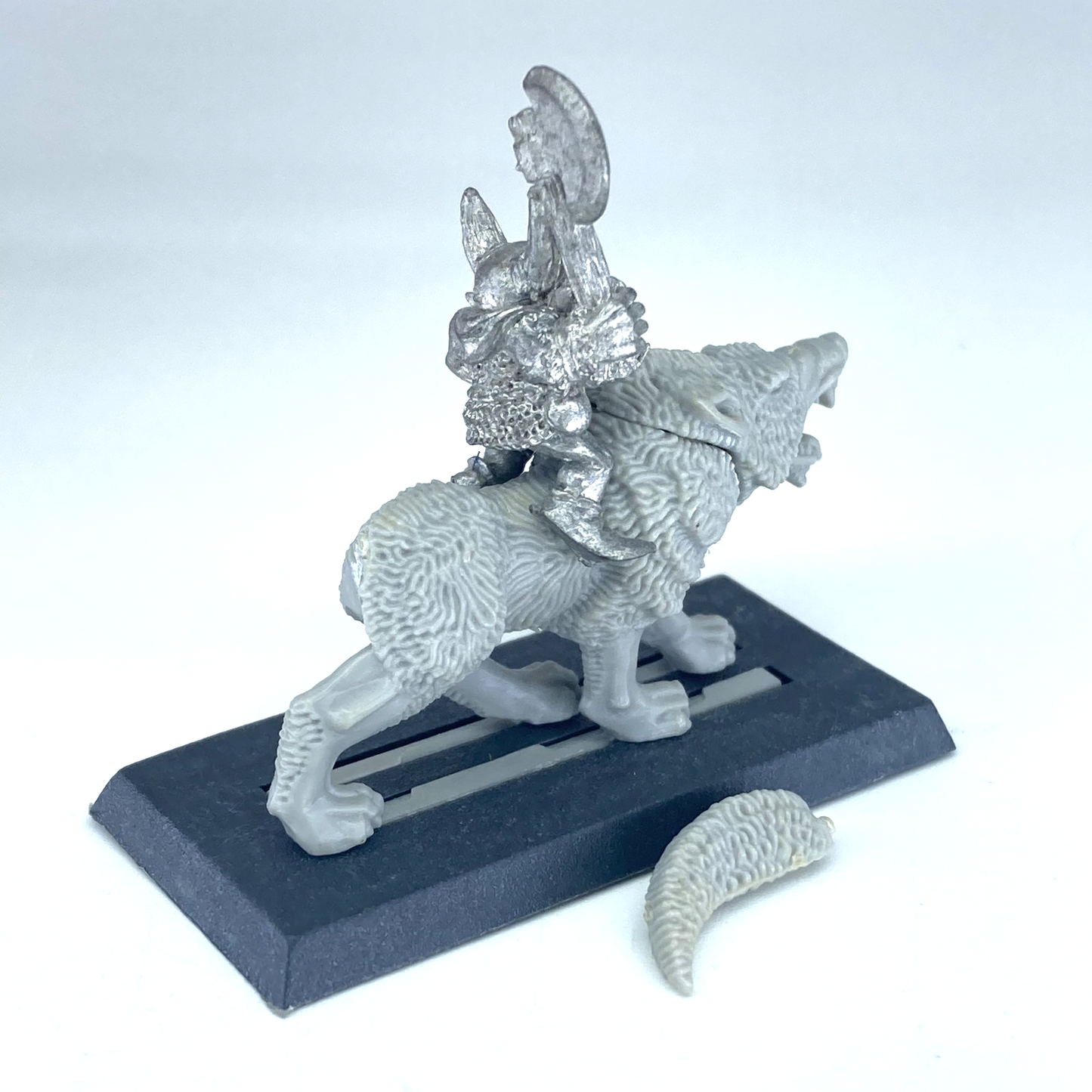 26064b63-fad2-49c8-b74c-69a93e0b4d5b