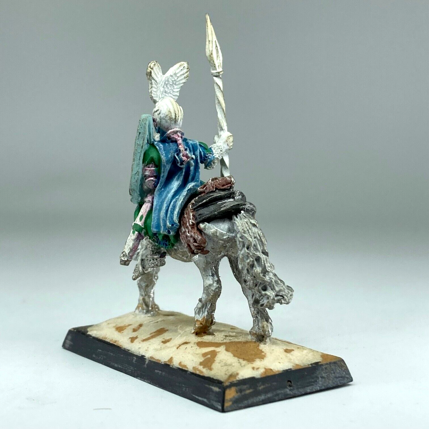 27c90c3e-e10e-433b-95b4-f45478a99d87