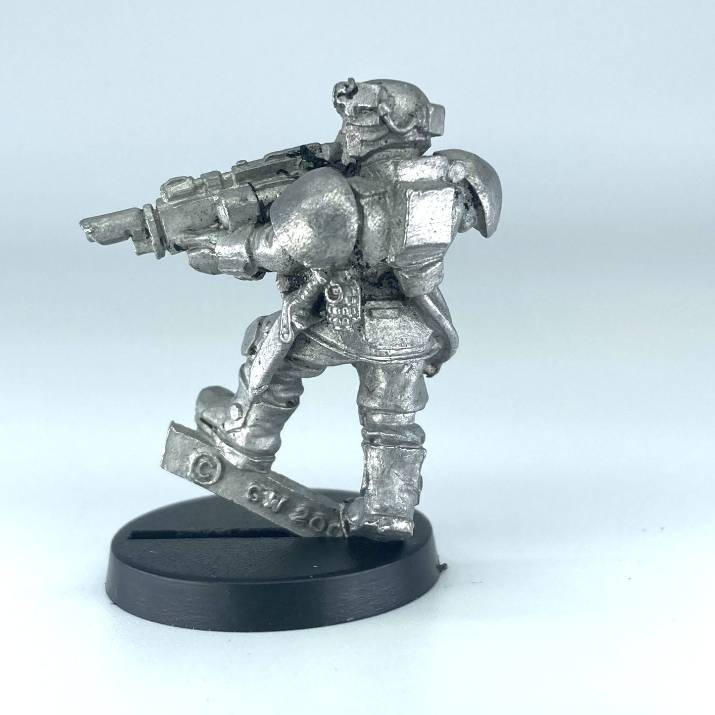 2ada1daf-83f6-45fb-9655-6dc948d6965e