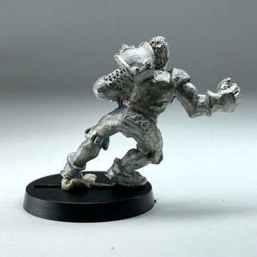 2b64d0d7-8fbc-49e0-b67f-54ff83860059