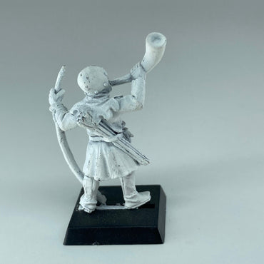 2c5d9438-3892-41c9-836b-315d68f2fefd