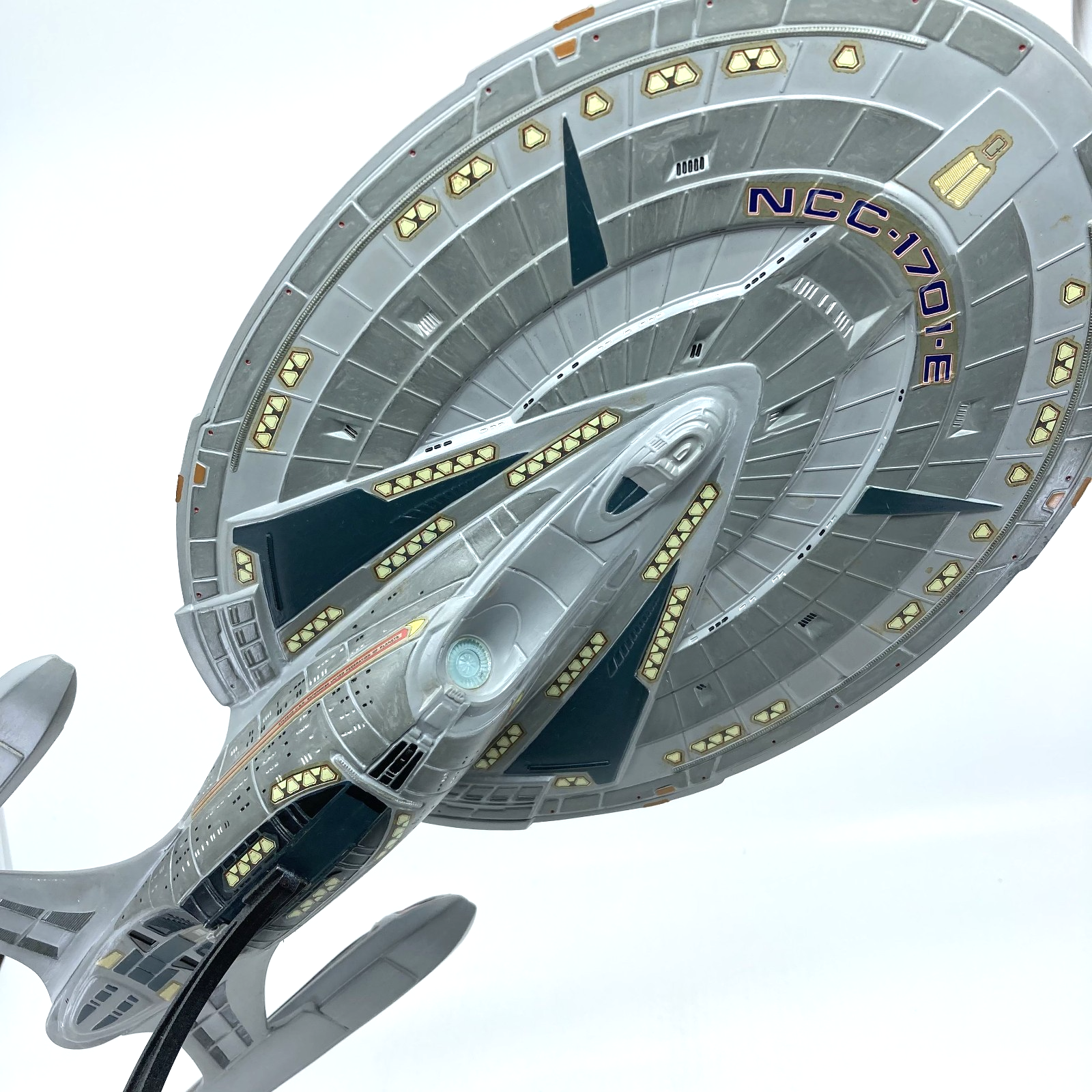 2e7b99bb-e5f6-45cb-beb1-f0ef3bd8d758