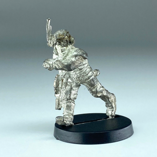 Leman Russ Tank Crew - Imperial Guard - Warhammer 40K Classic Metal X2504