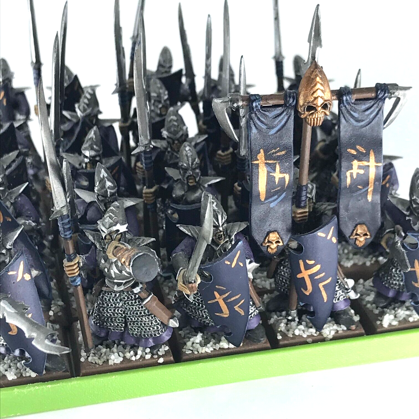 Dark Elves Spearmen Regiment & Movement Tray - Warhammer Fantasy Painted 3