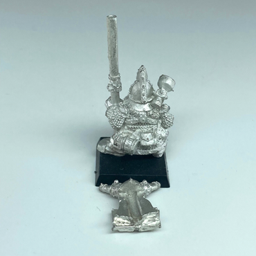 Dwarf Miner Standard Bearer - Citadel Warhammer Fantasy GW Classic Metal X7042