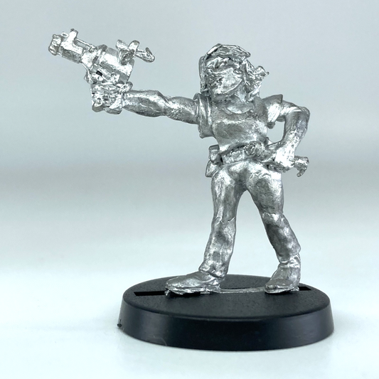 3b05331e-878d-44fa-b2e3-afd92648e14f