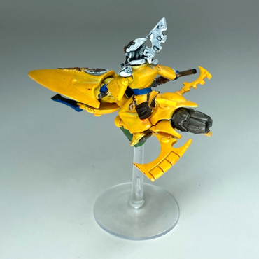 3b90a0ed-ca76-42ae-bdec-2f98690b087b