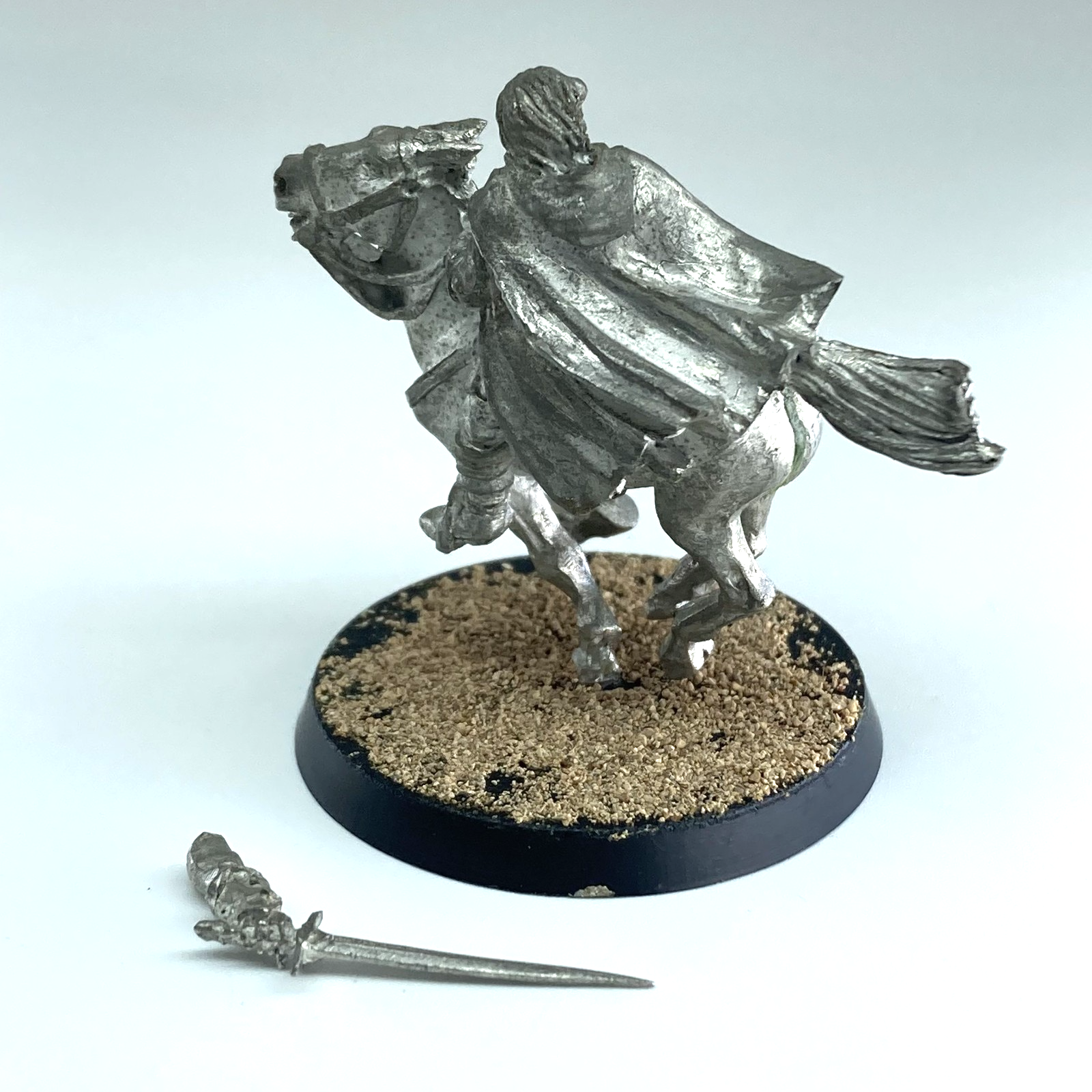 3e8cf70e-5b03-4192-b86a-12d965e2d043