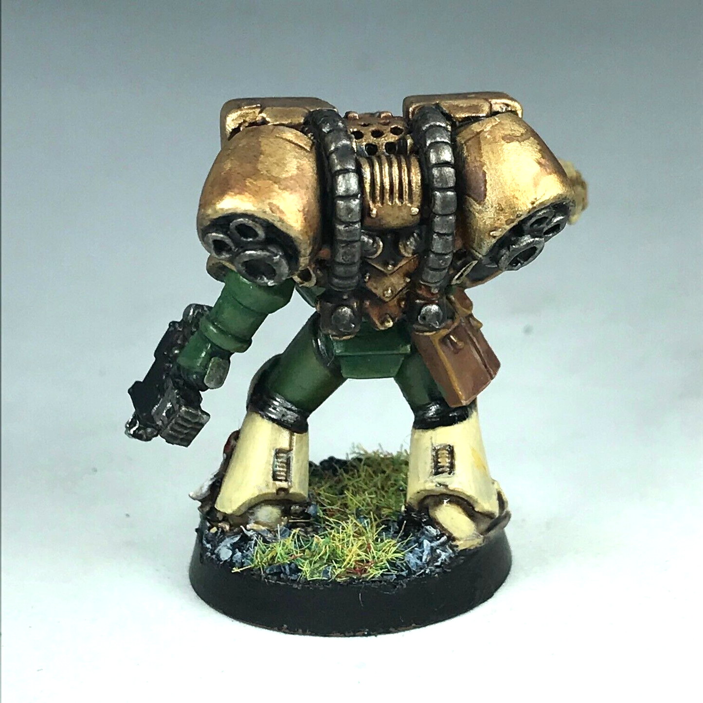 Classic Space Marine Champion Captain - Painted - Warhammer 40K X9361