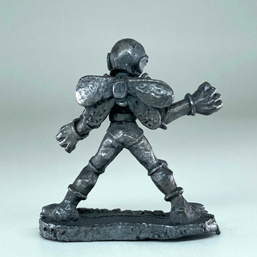 Firefly Villain - Golden Hero Miniatures - Citadel Heroes Classic Metal X10683