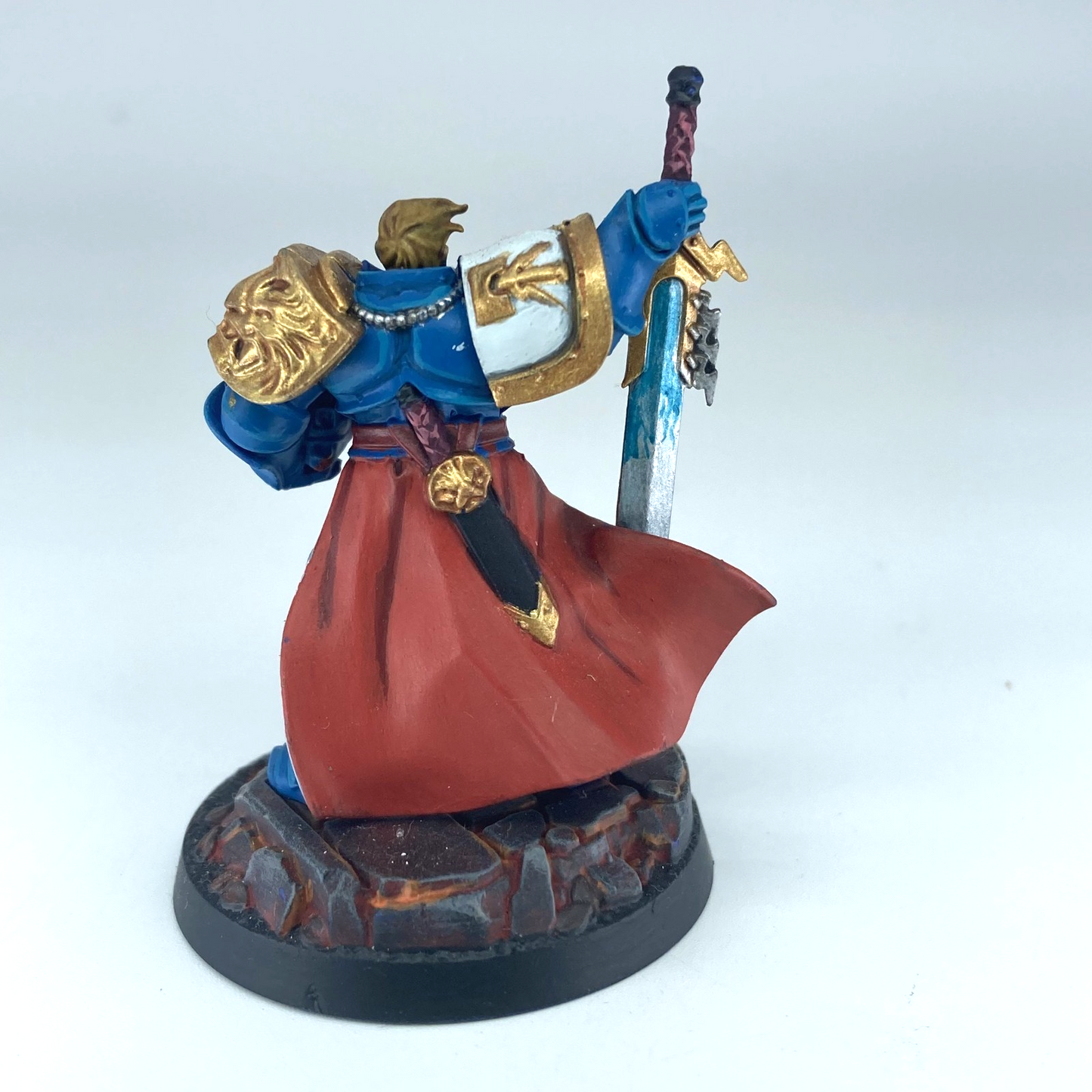 40ee5859-beb4-4c94-9f4a-59e7a54a9985