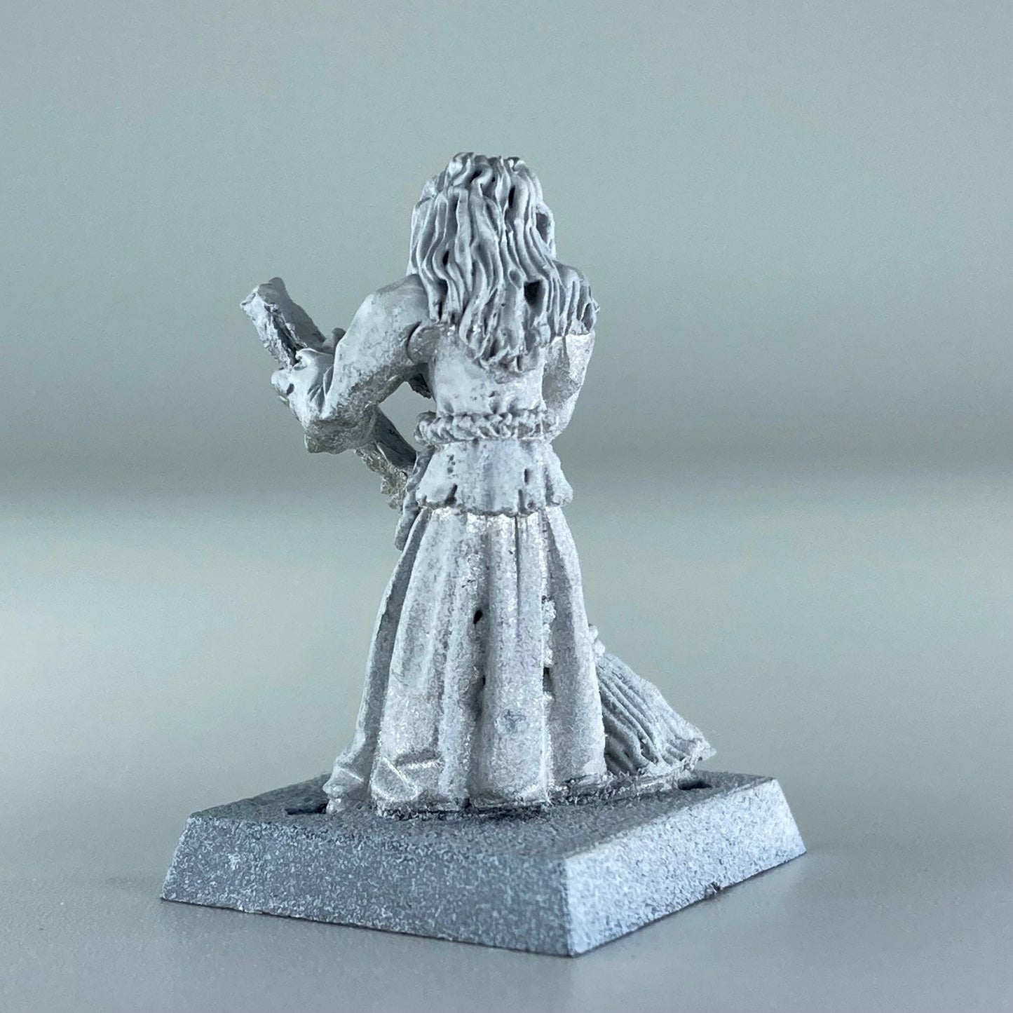Citadel Villagers & Townsfolk - Games Workshop Classic Metal X12411