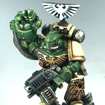Classic Space Marine Champion Captain - Painted - Warhammer 40K X9357