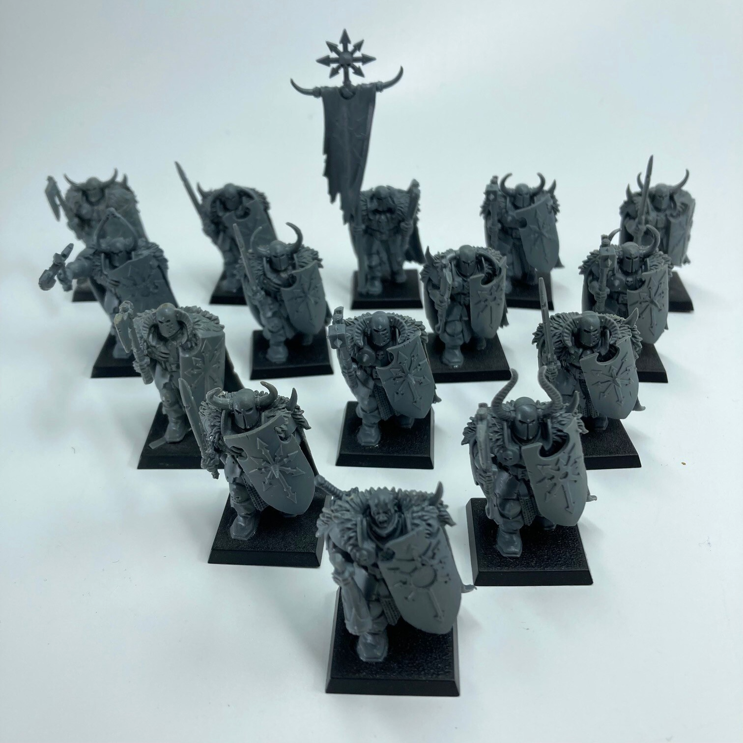 Chaos Warriors Regiment Warriors Of Chaos Warhammer Fantasy GW C56 chaos-warriors-regiment-warriors-of-chaos-warhammer-fantasy-gw-c56