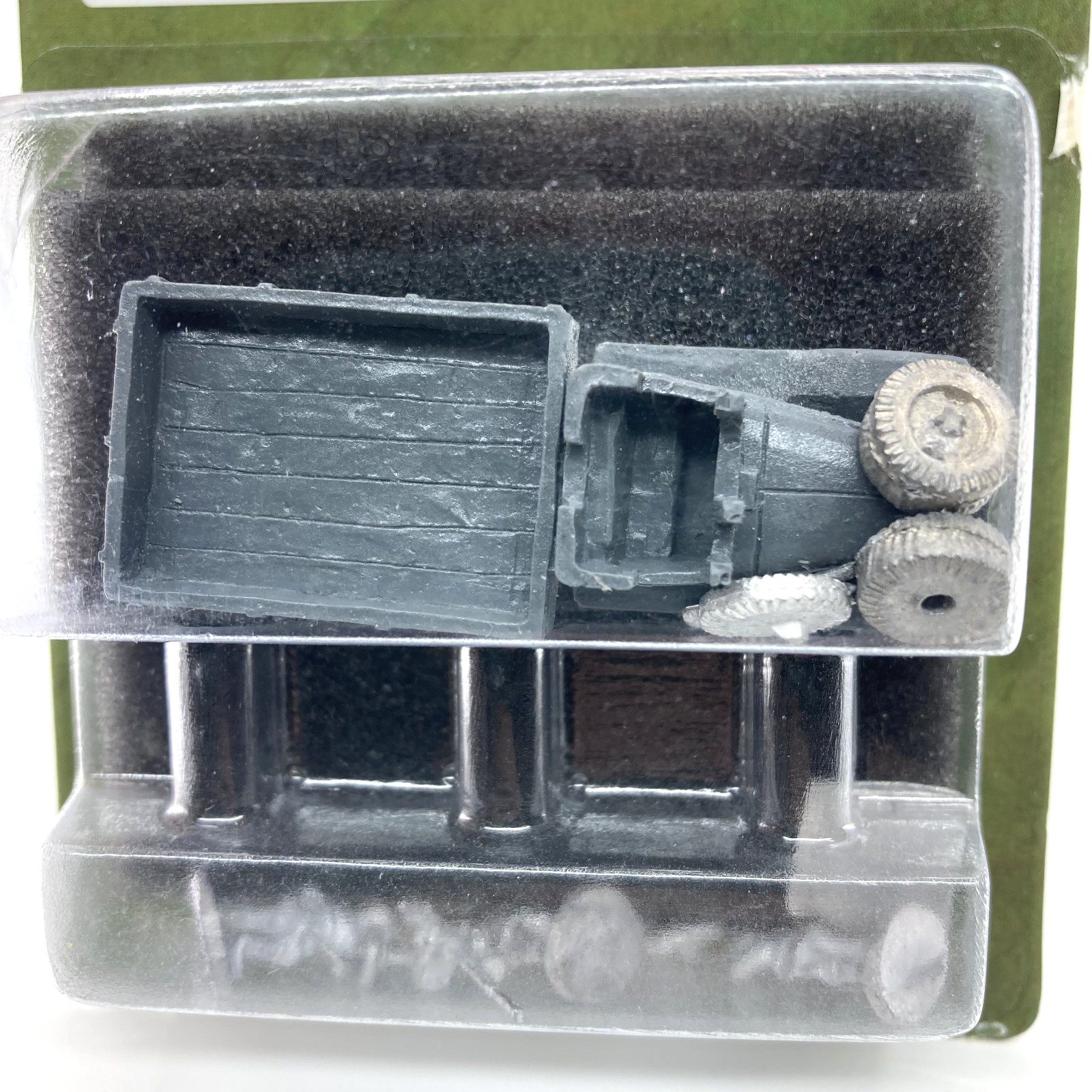 4ebb4c09-04d2-4bc6-bee9-e15609cd0e8b