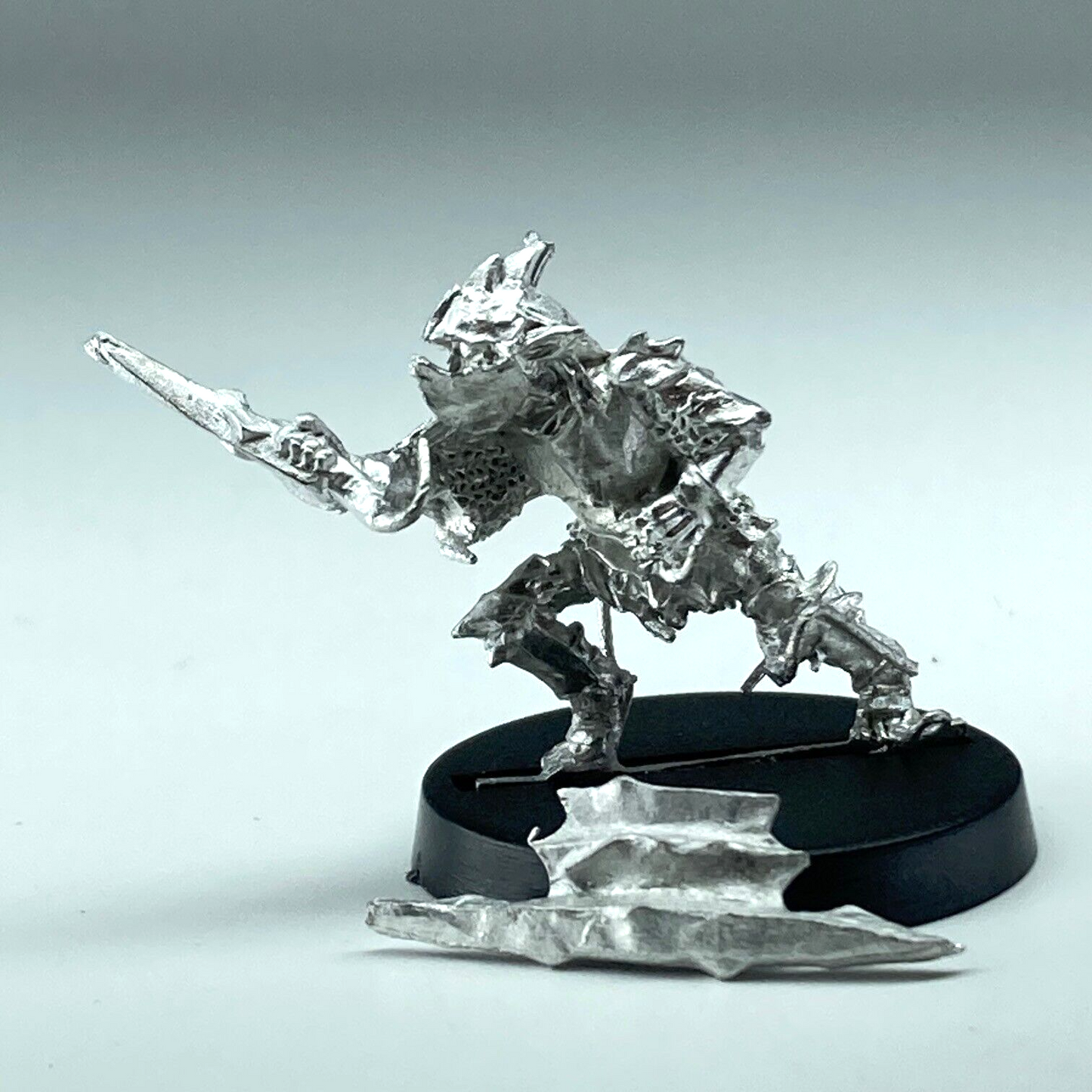 Goblin Warrior - Moria Goblins - Games Workshop / Lord of the Rings Metal X10033