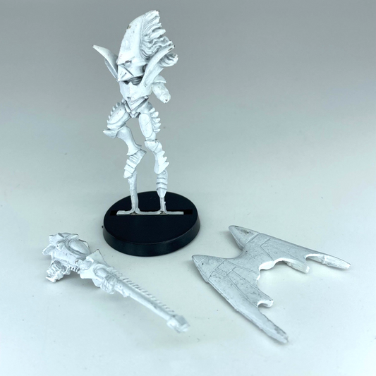 579300da-2426-49ae-8afd-36e2cbe524af