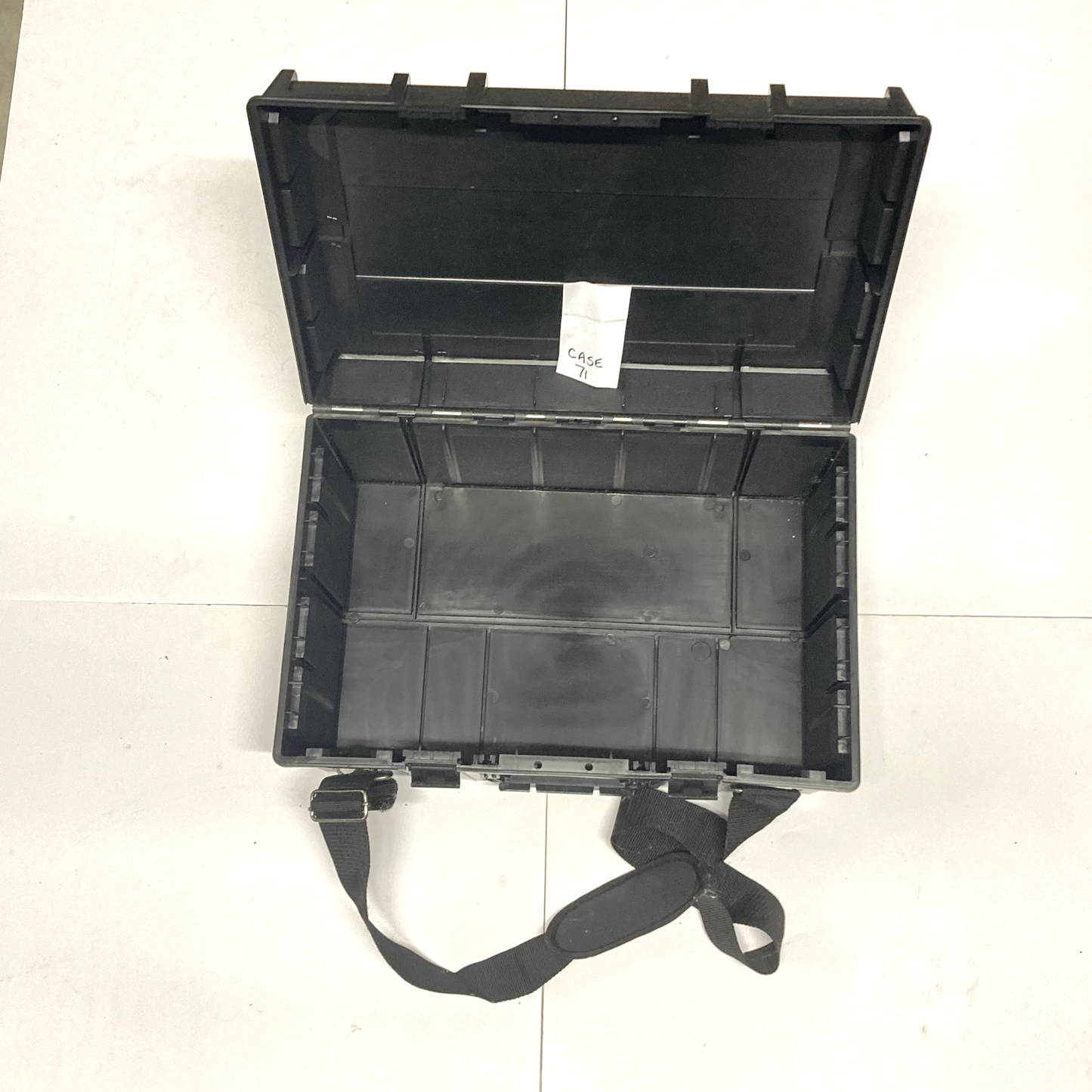 584cc1bf-e796-4035-bcfd-b0743a5f3f84