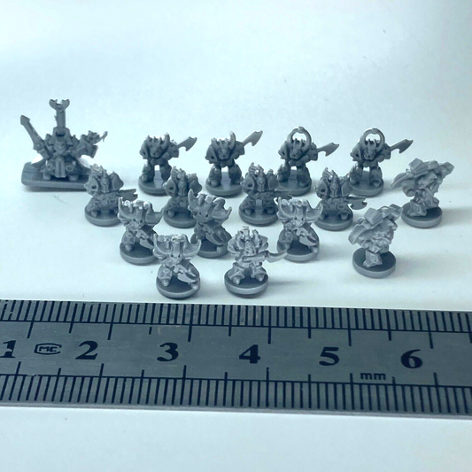 Chaos Squad - Chaos Space Marines - OOP Epic Warhammer 40K Games Workshop X9267