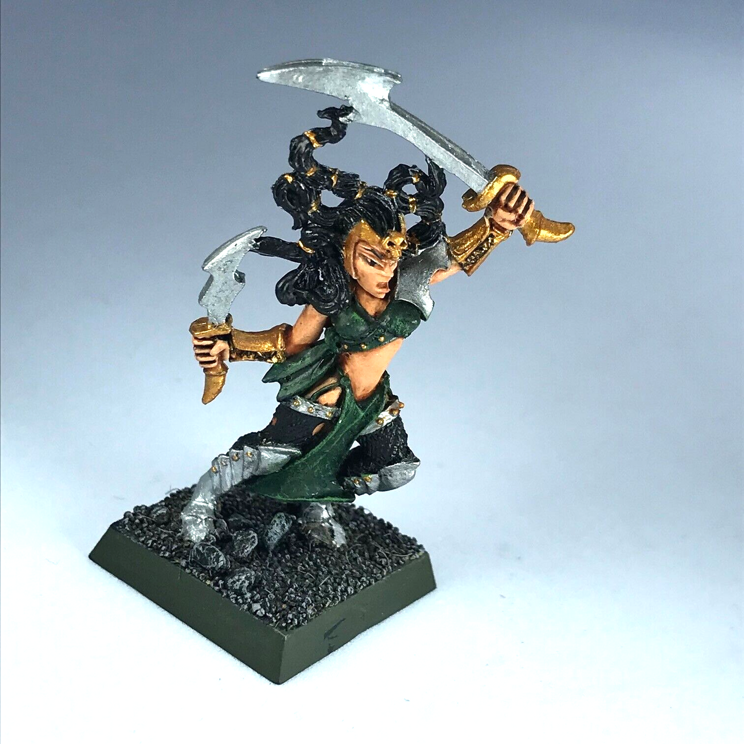 Classic Metal Witch Elf Dark Elf Elves - Painted - Warhammer Fantasy X13485