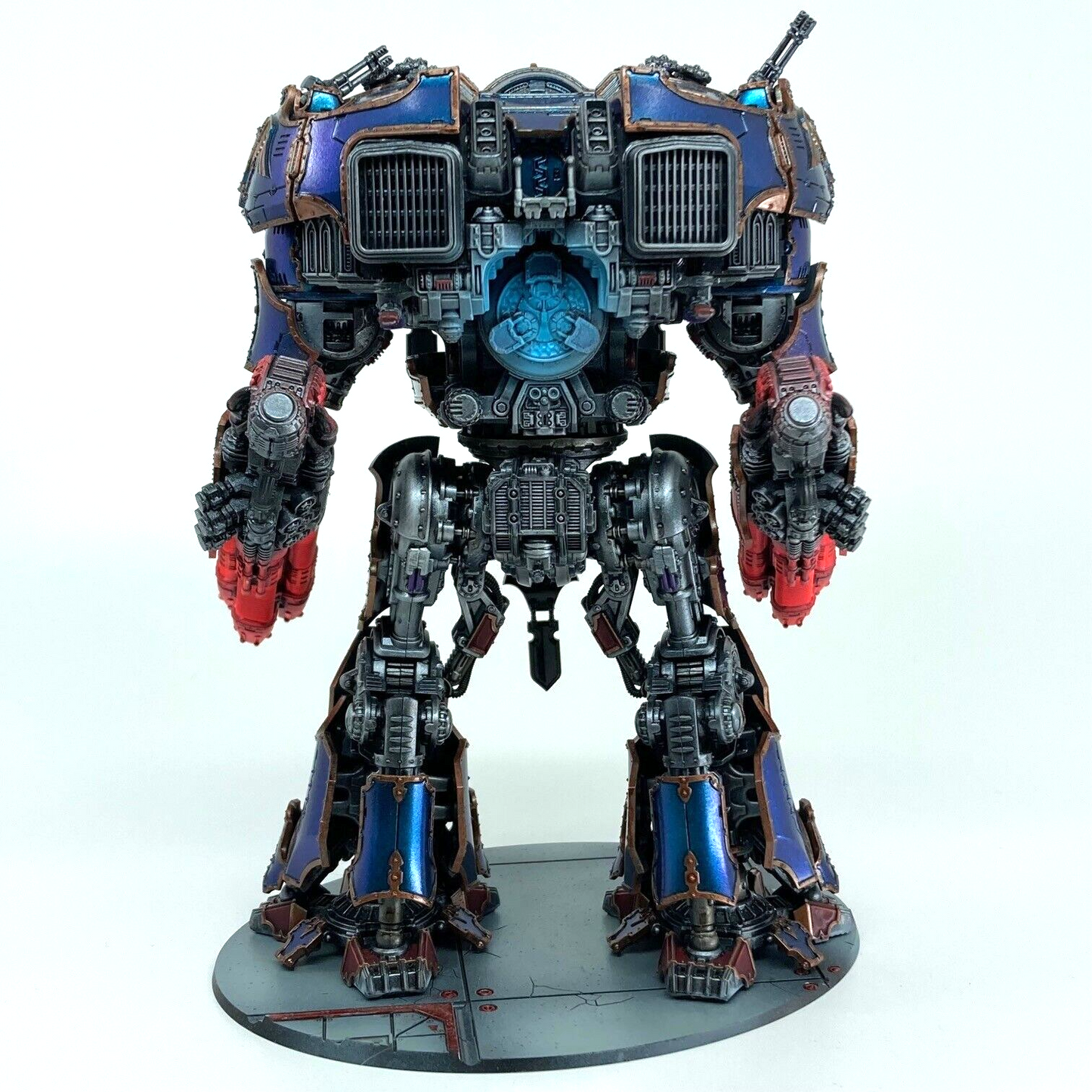 Warmaster Heavy Battle Titan with Plasma Destructors - Legions Imperialis
