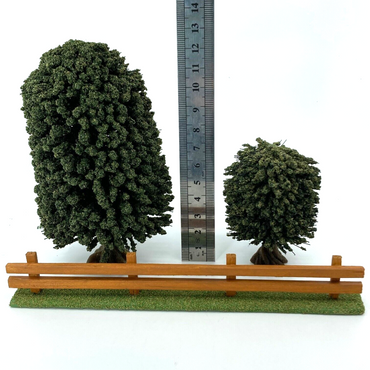 Tree / Fence Lot Scenery Ideal For Lord of the Rings Warhammer 40k Fantasy