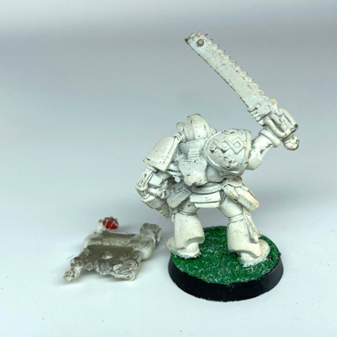 7087023d-6e7a-465d-bdc4-8fdc83775ced