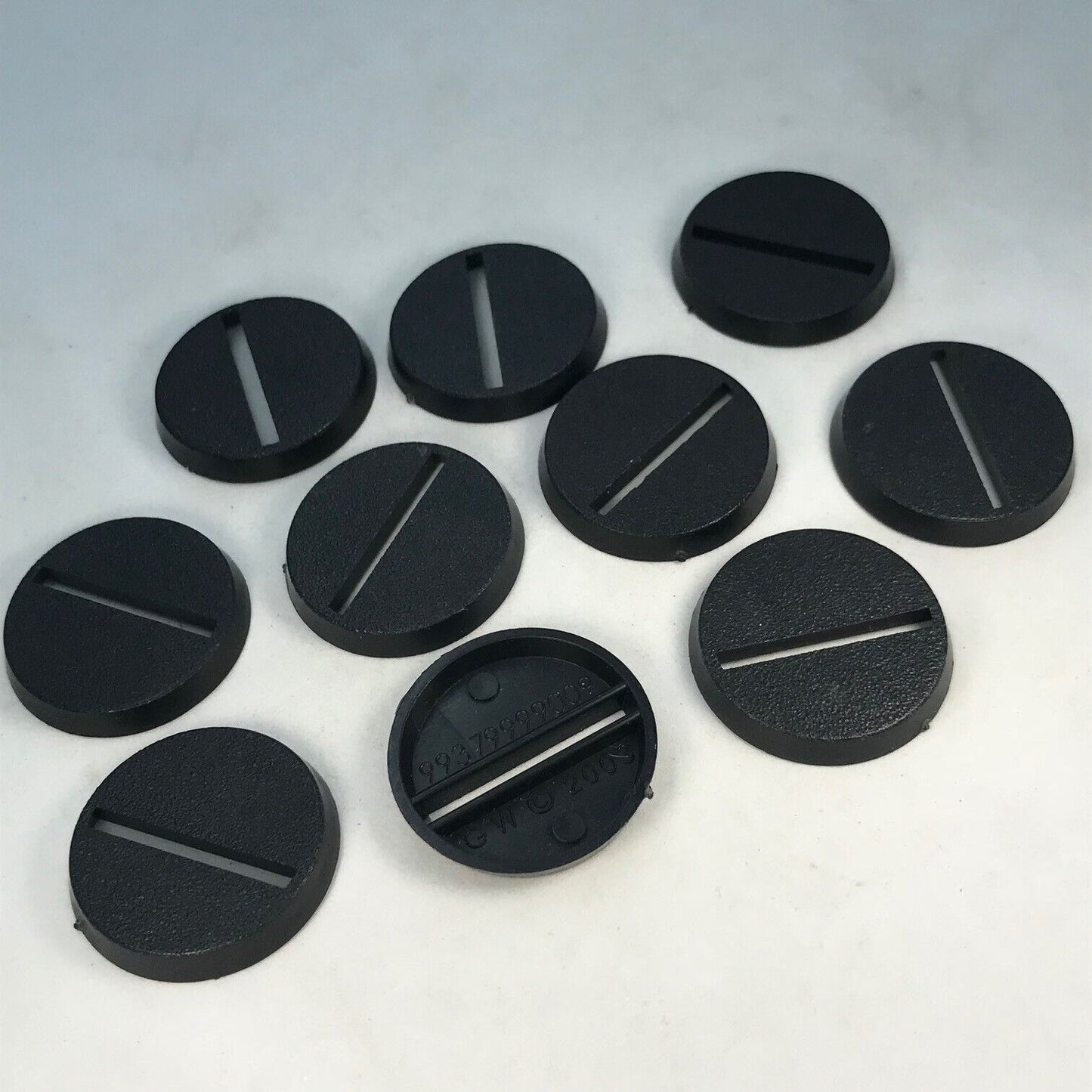 X10 Original GW 2003 25mm Bases Slotta - Warhammer 40K / Lord of the Rings X5127