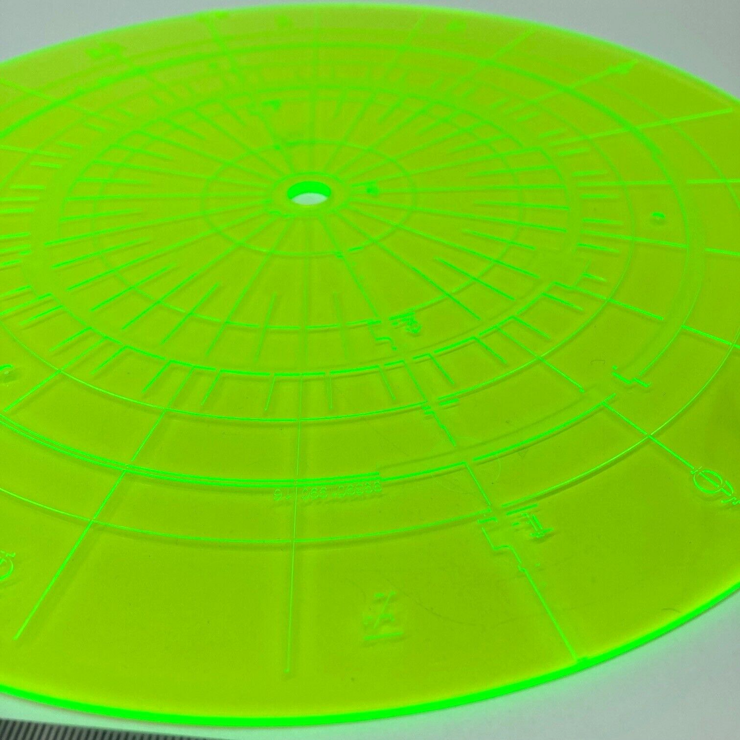 Apocalypse Template - Warhammer 40K Games Workshop 2