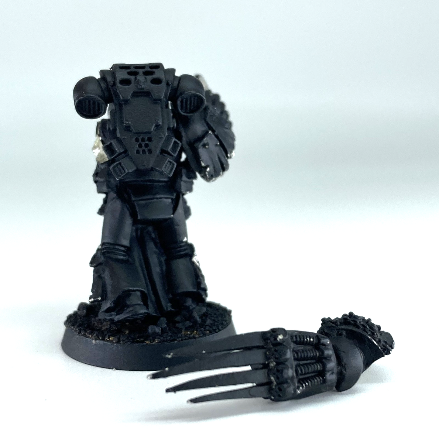 7e844b34-e79f-460f-b8ed-e0e28a19819e