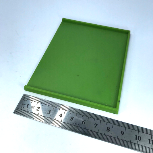 Classic Model Movement Tray - Scale Shown - Warhammer Fantasy MT111