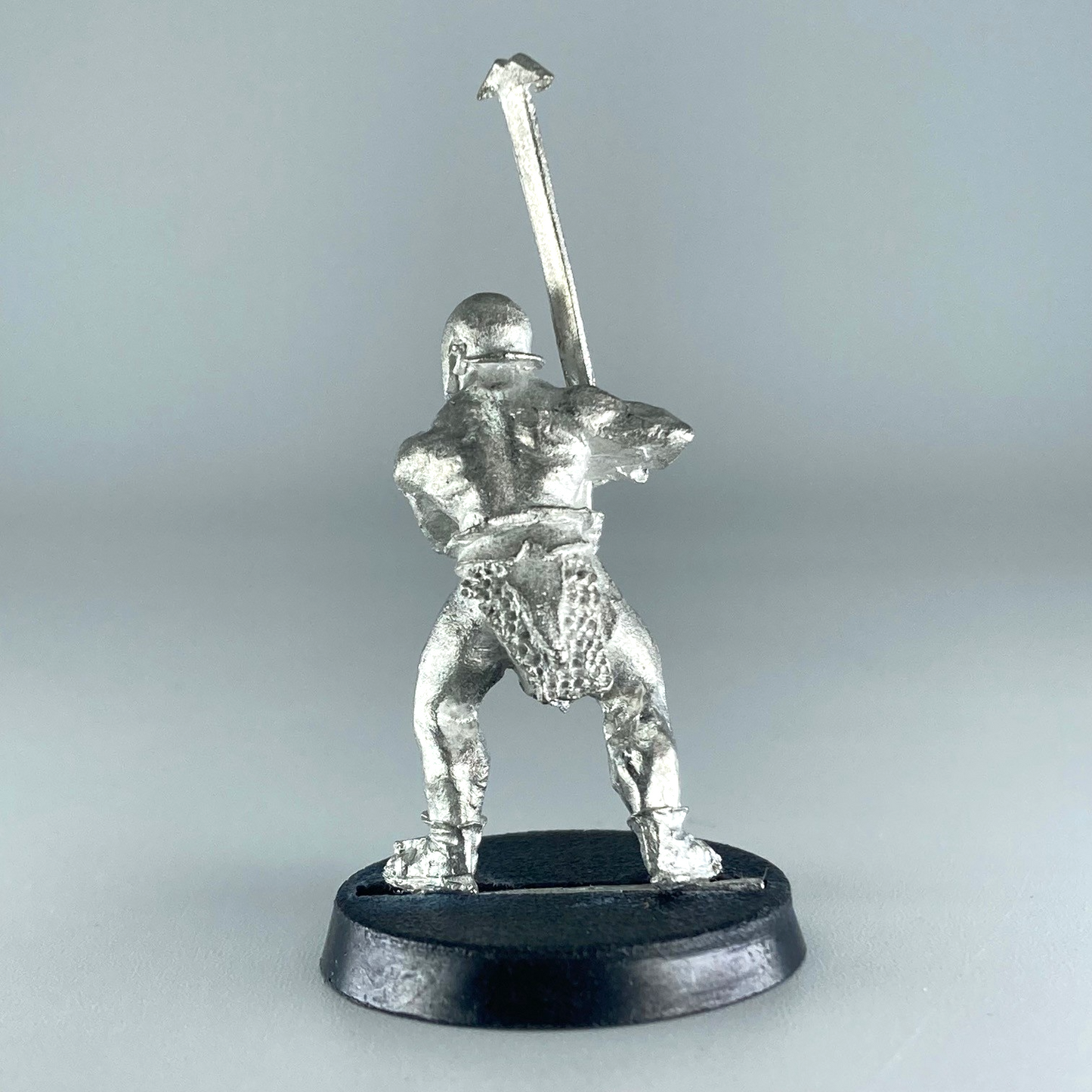Berserker Uruk Hai - Isengard - Warhammer / Lord of the Rings Metal X17509