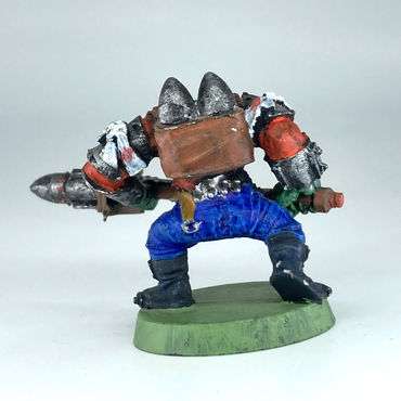 81938885-aaa5-4c1a-9736-02066e7710c9