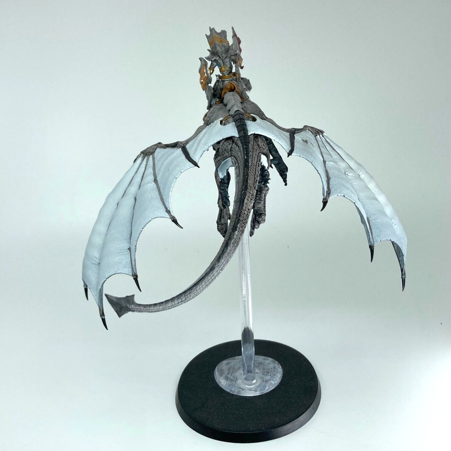 Vampire Lord Kitbash on Dragon - Warhammer Age of Sigmar Games Workshop (5)