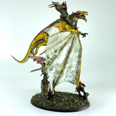 Vampire Lord Kitbash on Dragon - Warhammer Age of Sigmar Games Workshop (3)